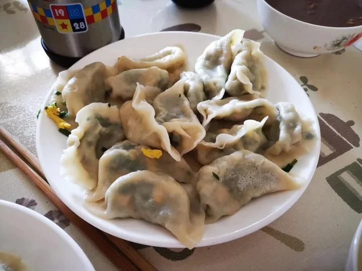 不出水的韭菜鸡蛋饺子