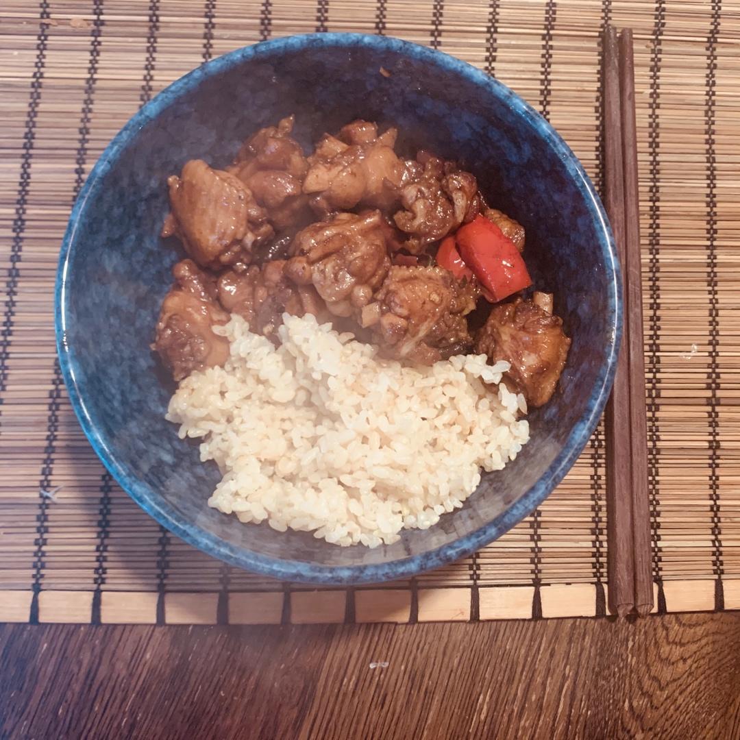 比饭店好吃很多倍的黄焖鸡