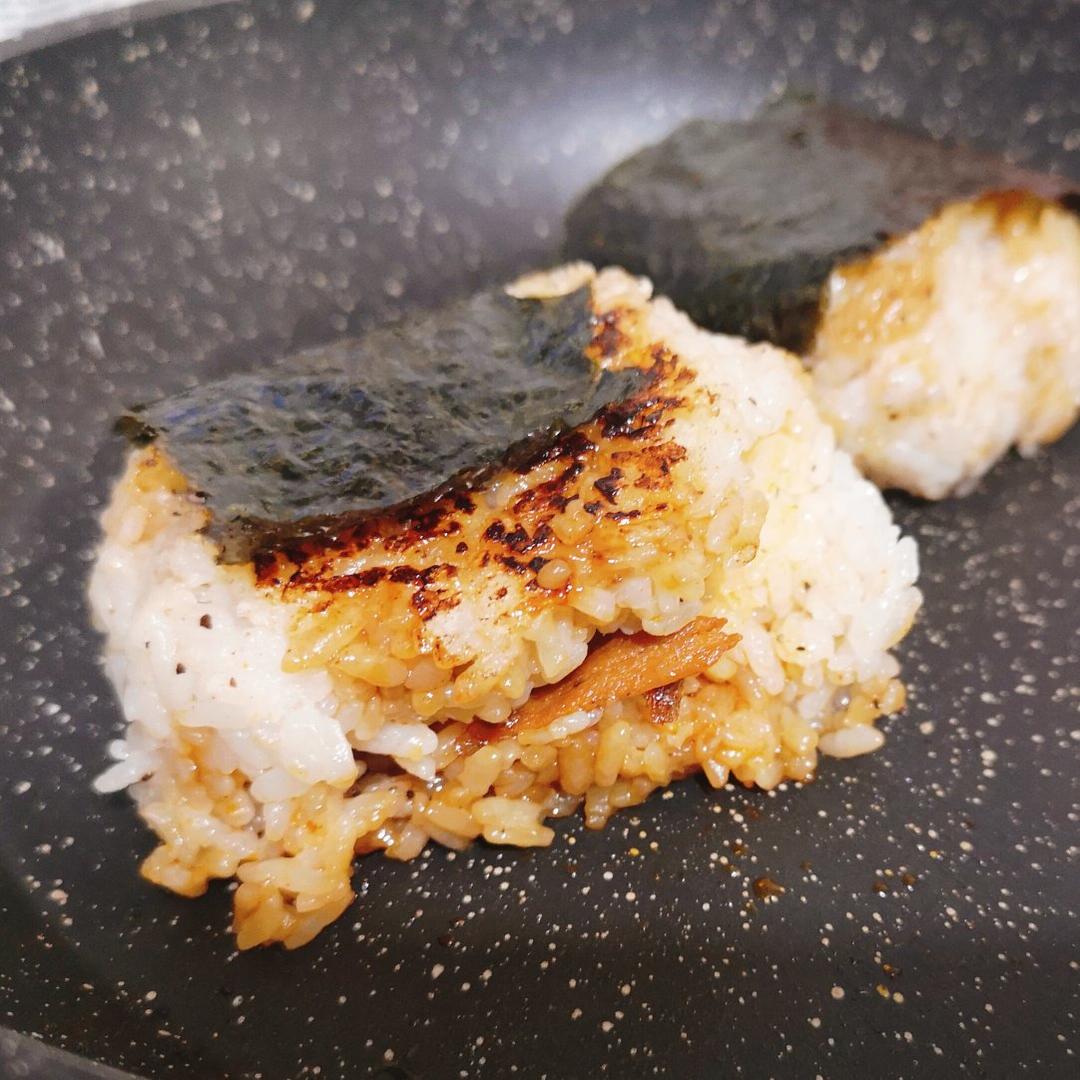 日式酱油烤饭团