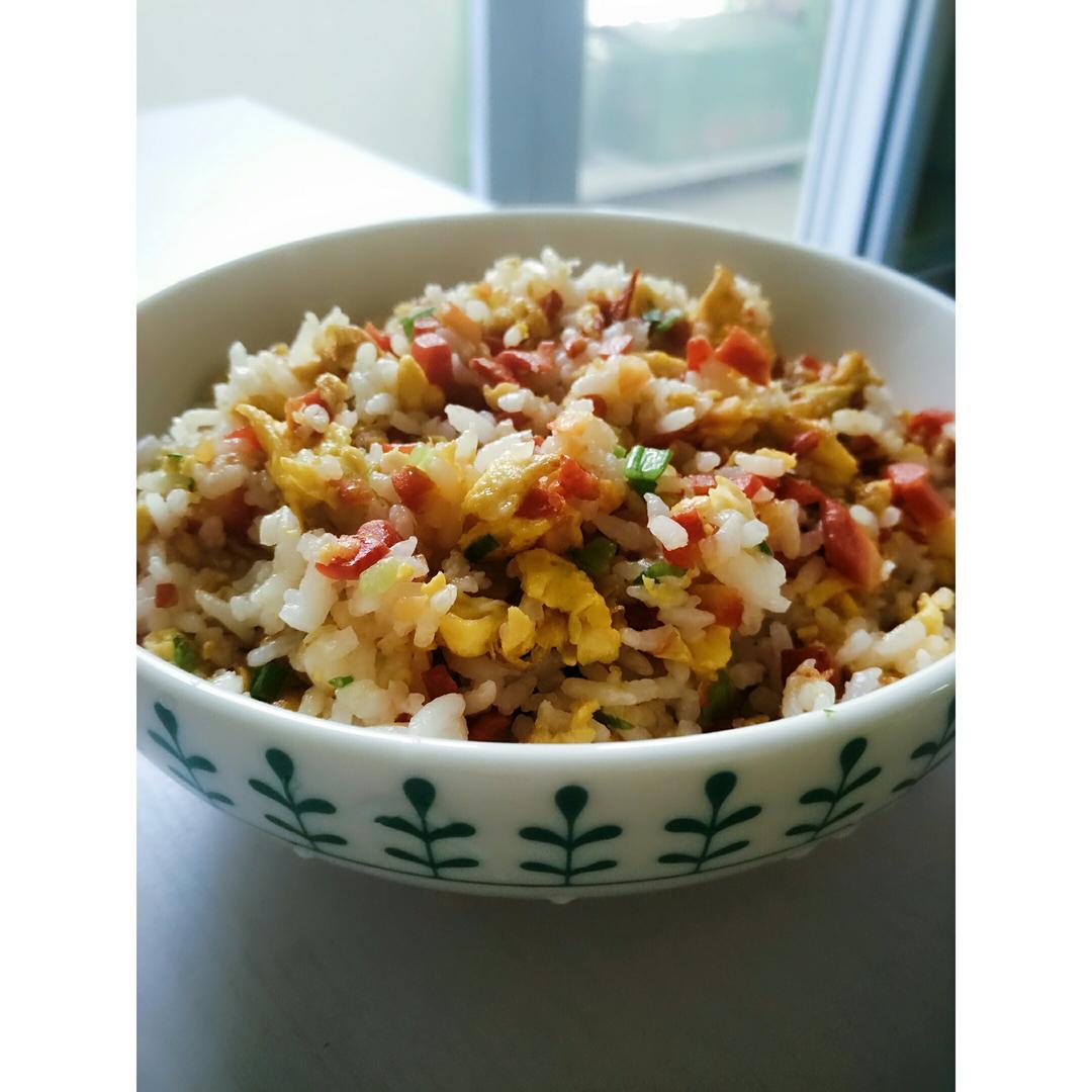 胡萝卜蛋炒饭