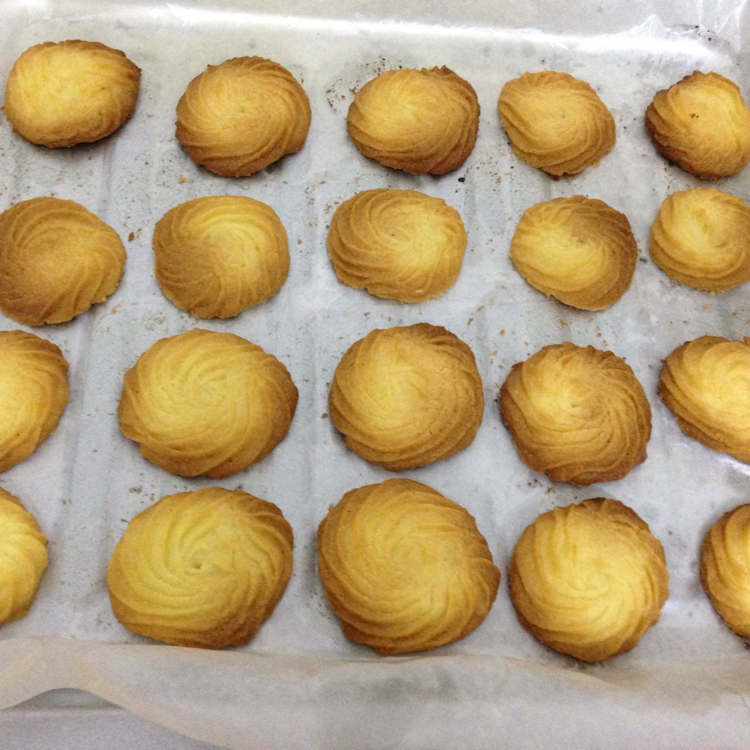 monica-miaona做的原味曲奇(无敌香酥,花纹清晰不消失)