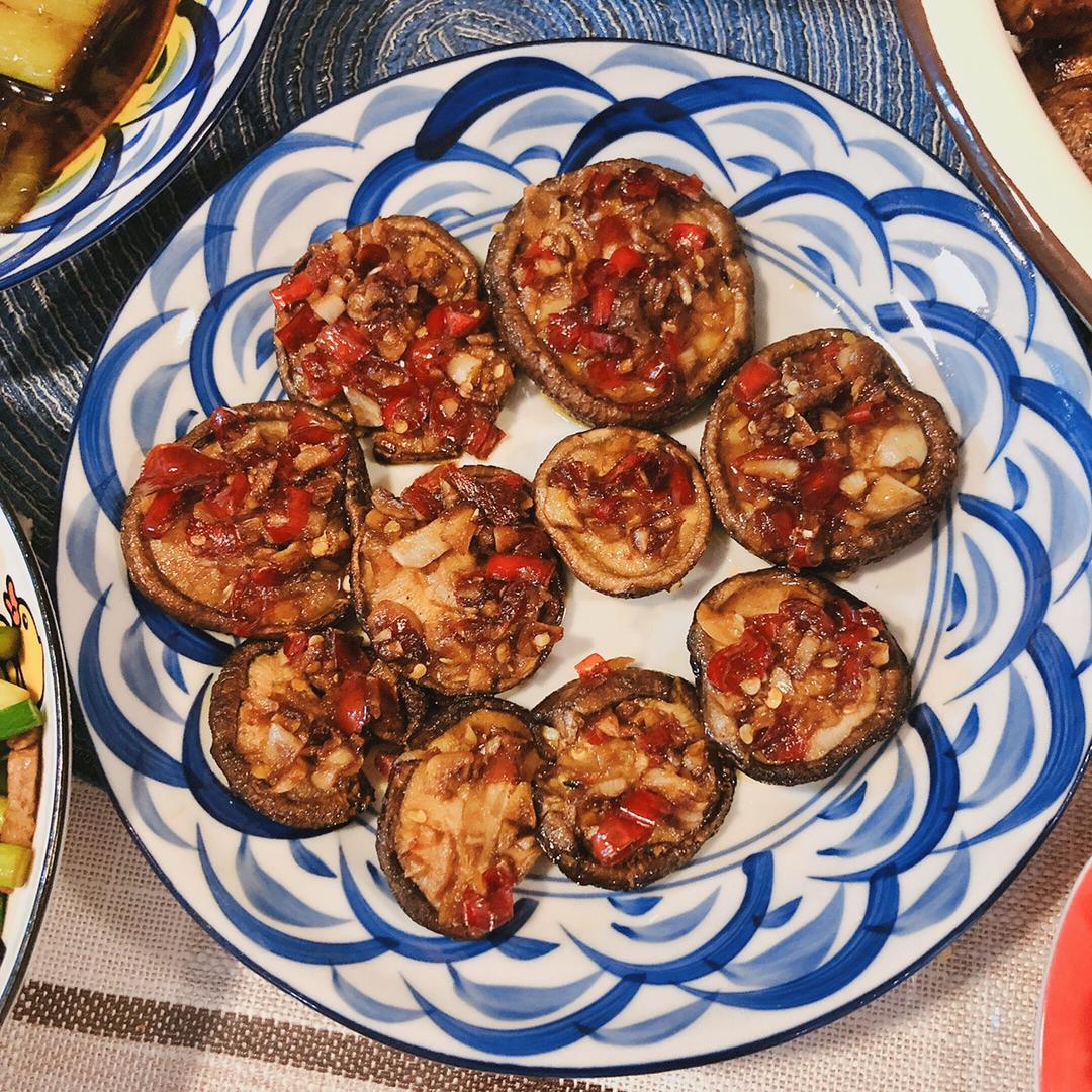 蒜蓉孜然烤香菇