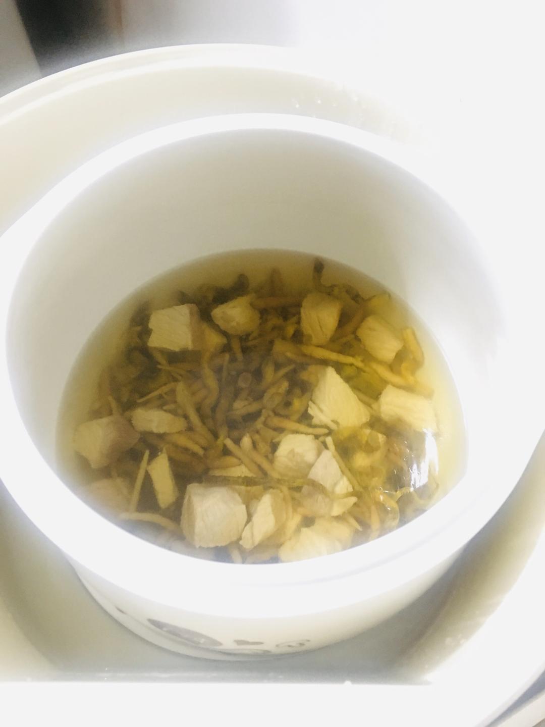 石斛太子参炖汤的做法 步骤5