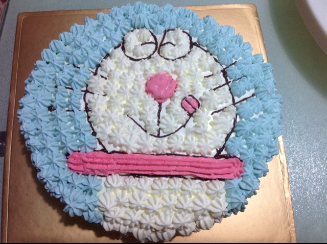 机器猫奶油蛋糕