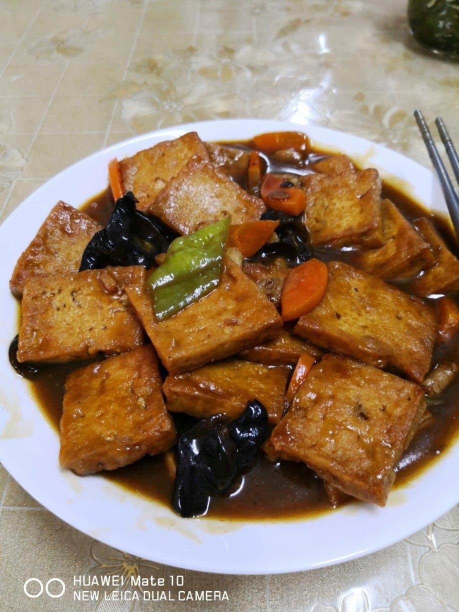 焖豆腐