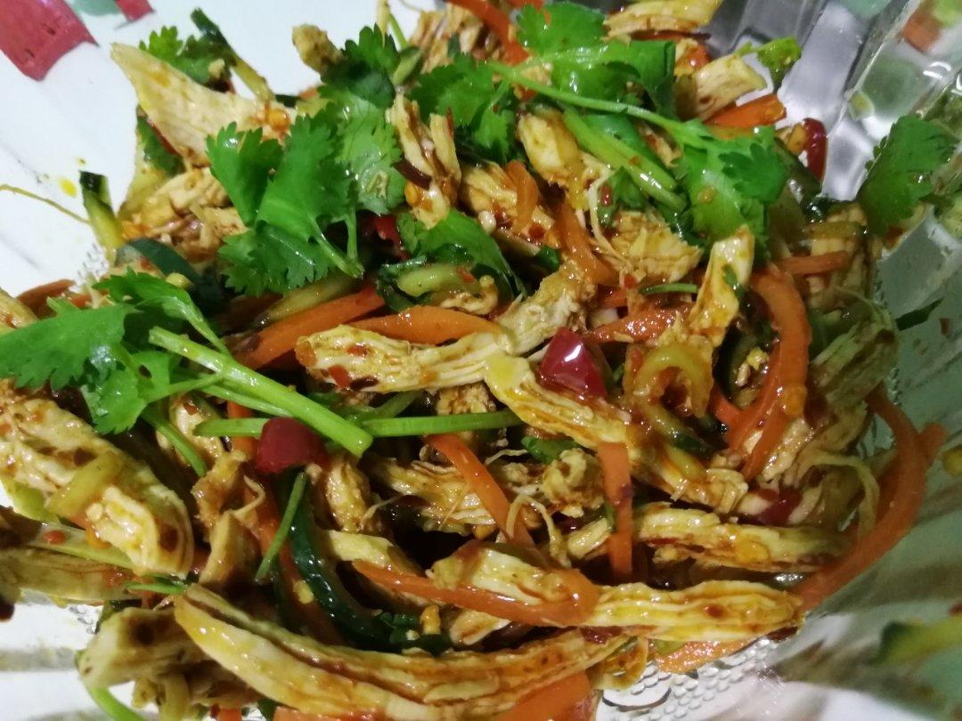 减脂健身｜凉拌手撕鸡丝（香辣&麻油版）