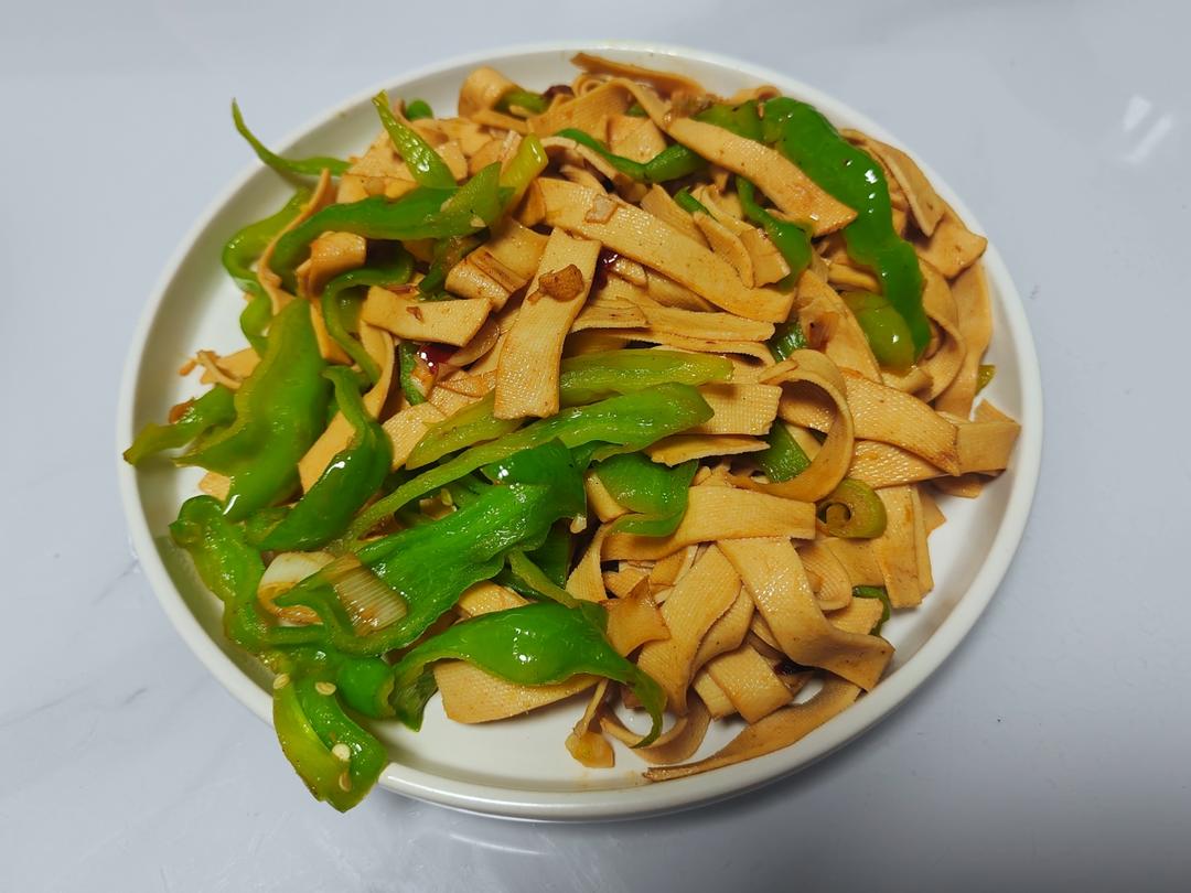 色香味俱全～炒豆皮