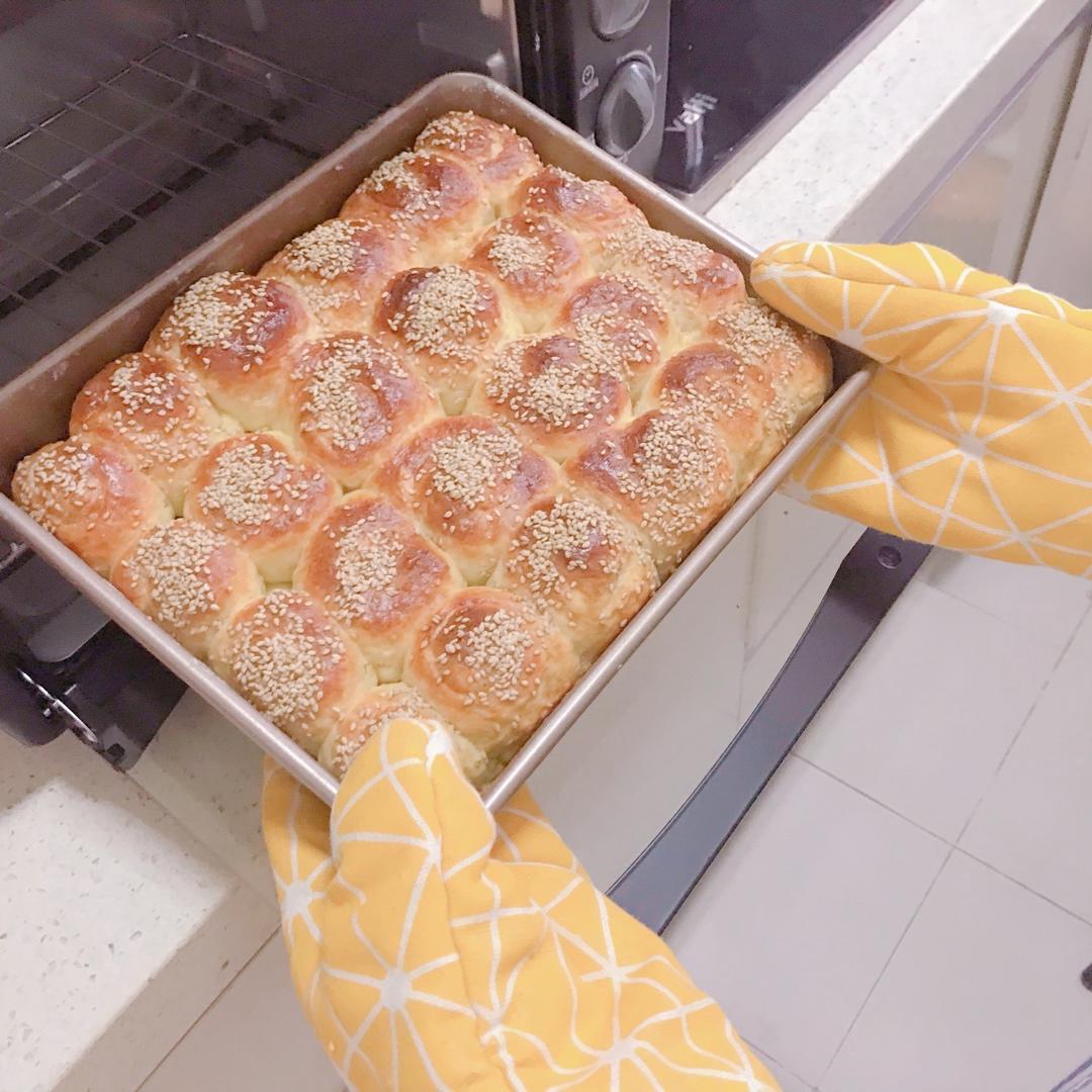 脆底蜂蜜小面包