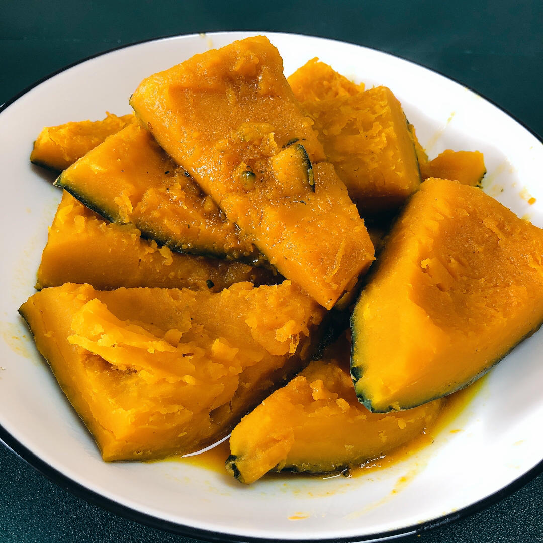 虎妞妞爱做饭做的日式煮南瓜
