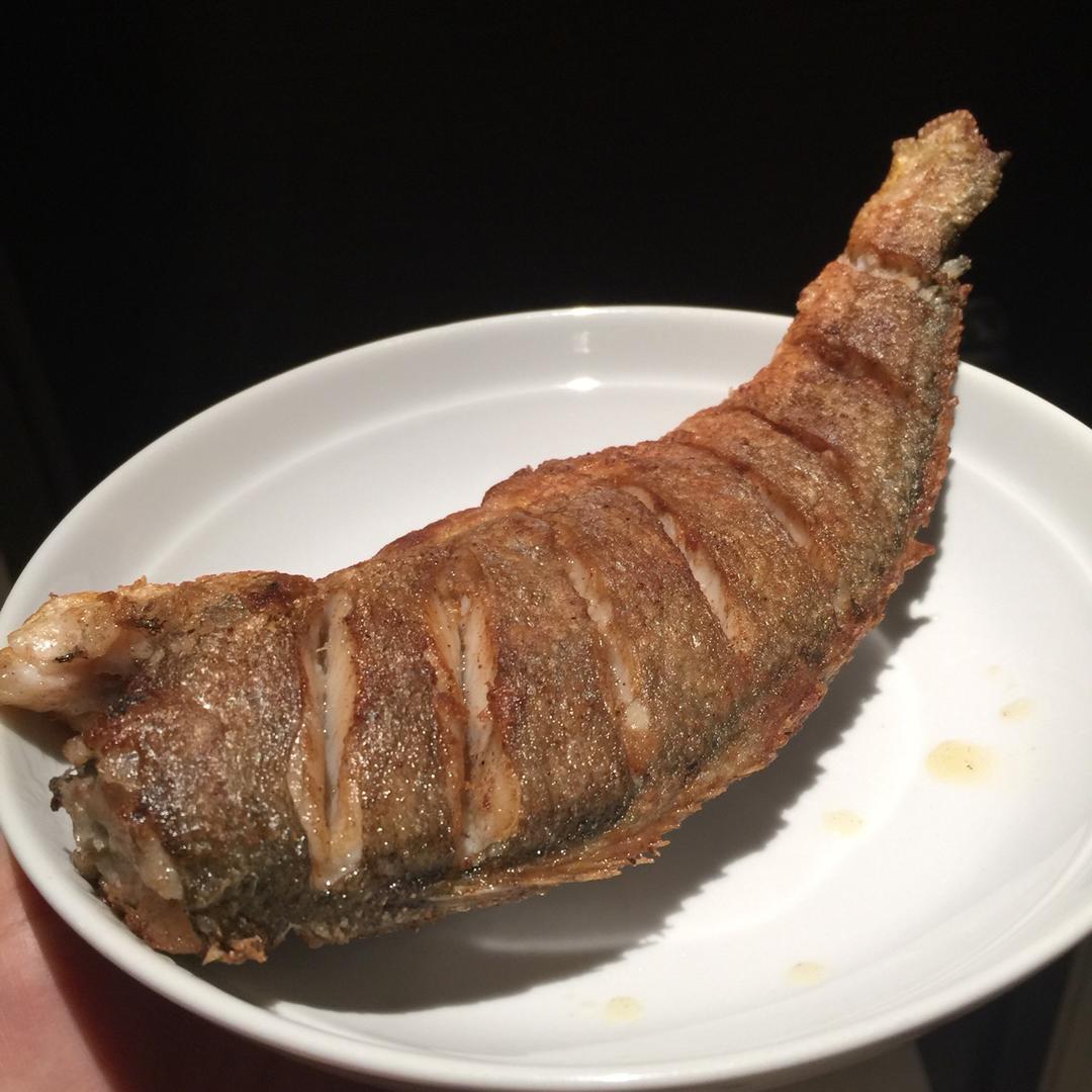 witchold做的干煎海鱼勾氏私房菜