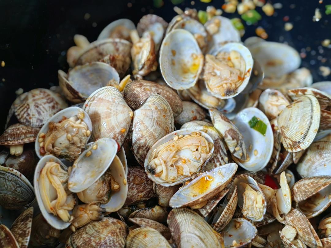 谁发明这个吃法❗天天吃也不腻的捞汁花甲❗❗