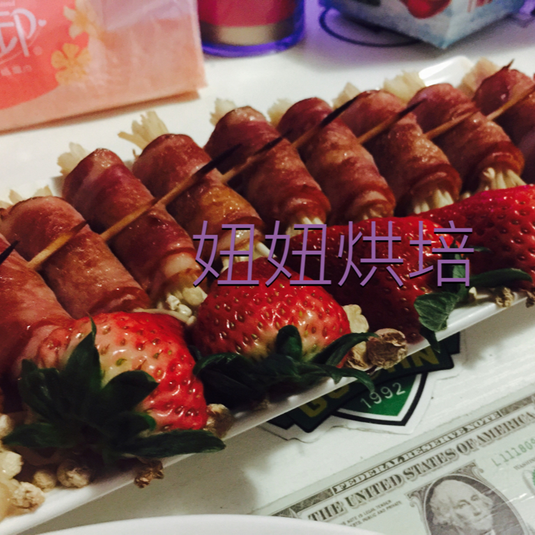香煎培根金针菇卷