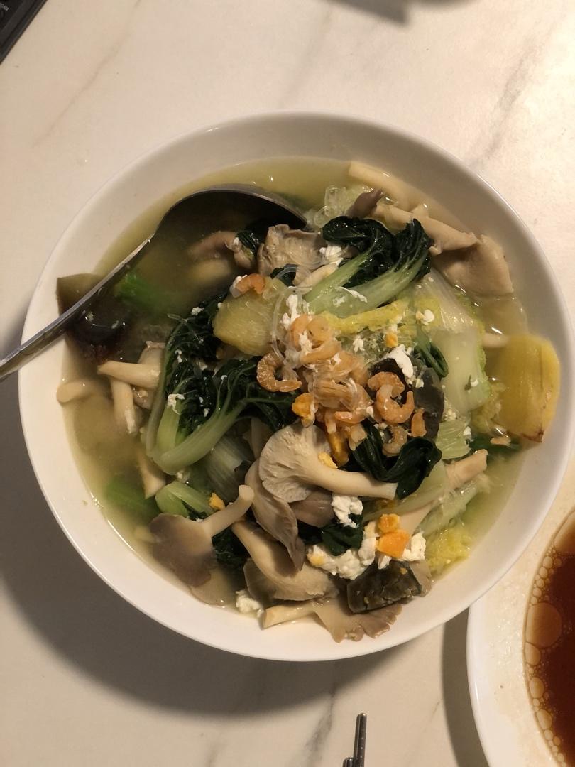 😋😋鲜味丰富海味🦐🐙🦀上汤杂菜🥬🥦🥒煲🥘
