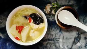 滋阴+美味+简单=初秋完美食补一锅炖～滋阴砂锅煲 • 圆满素食的做法 步骤10