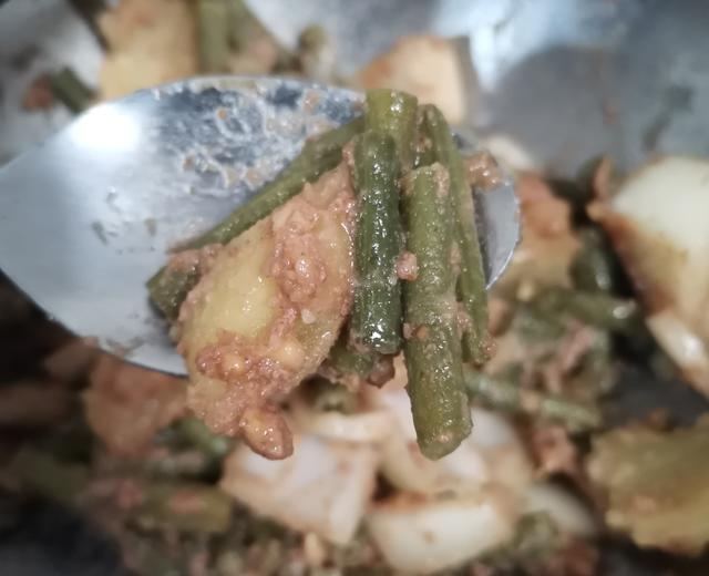 一道老挝菜-虾酱拌长豆