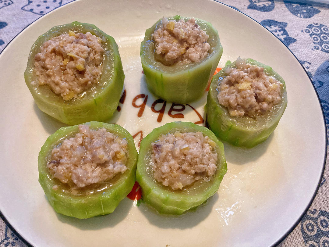 十分钟速成的清鲜养生菜：丝瓜酿肉