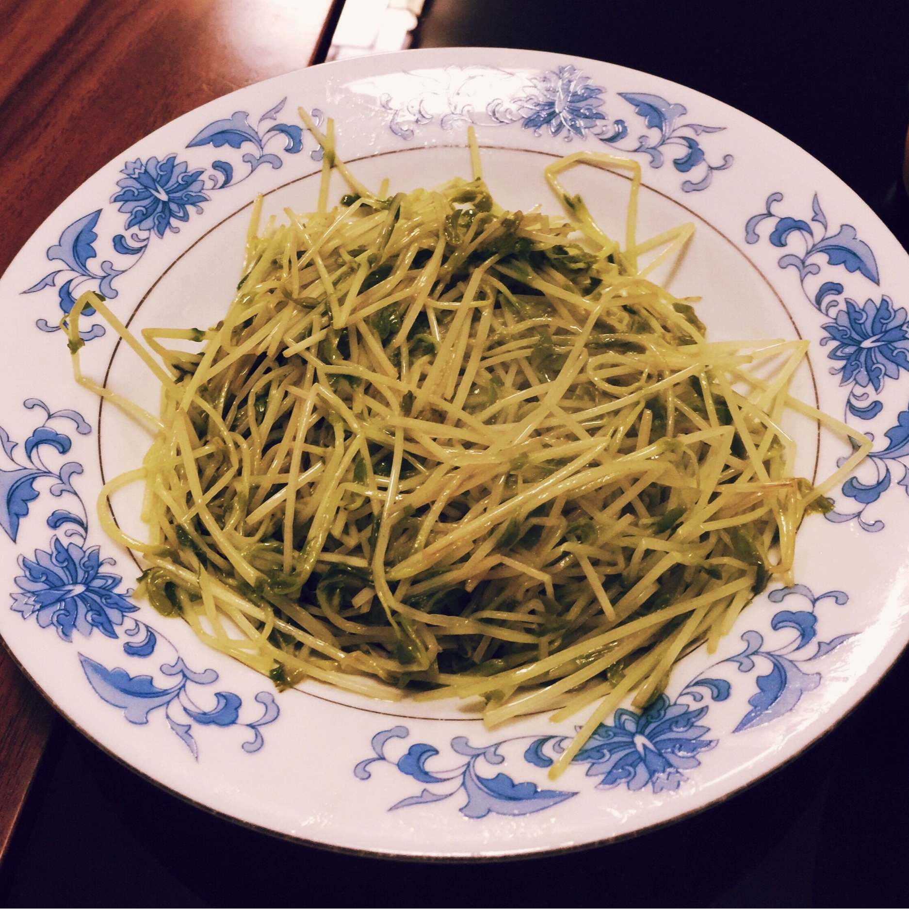 清炒豌豆苗