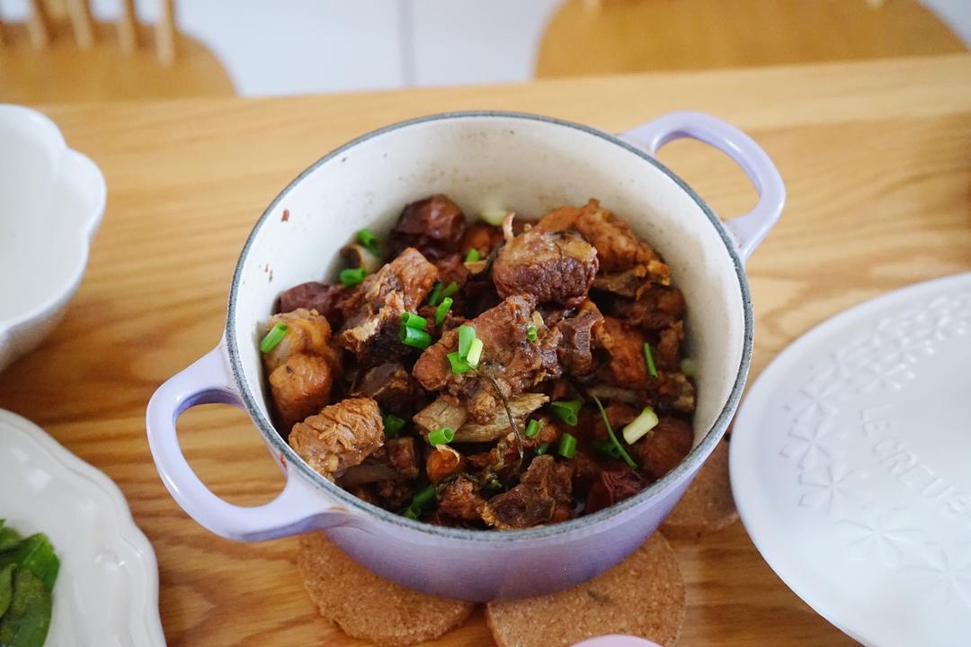 红烧板栗排骨