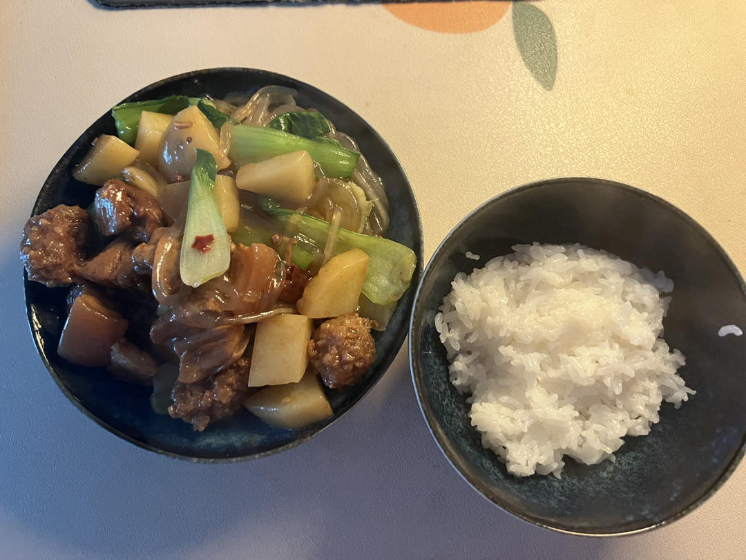 工作日午餐