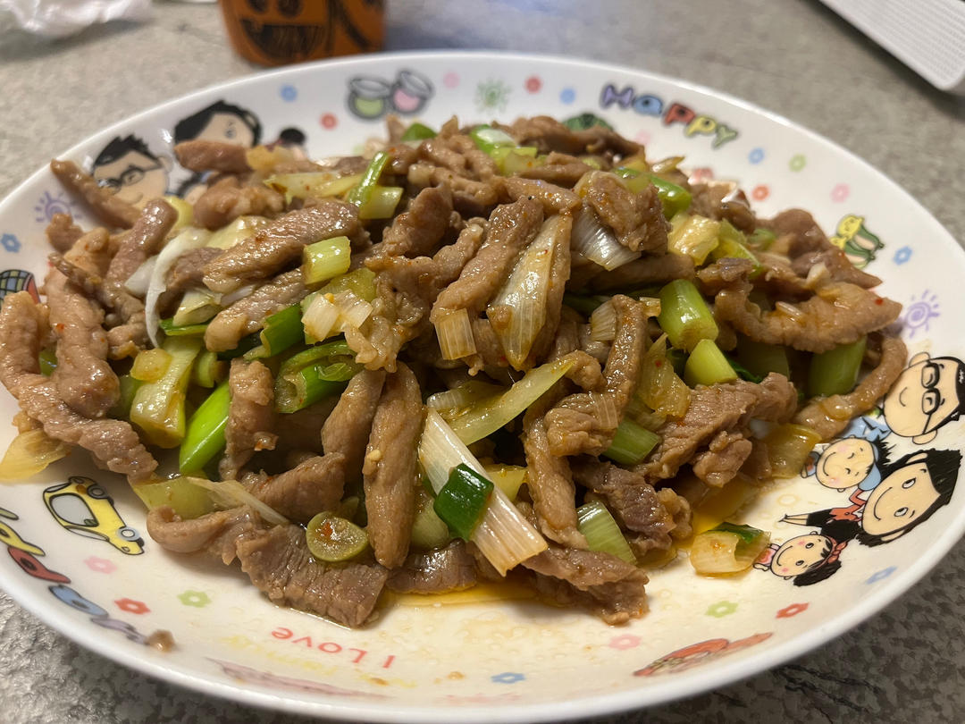 炒了20多年的葱爆羊肉