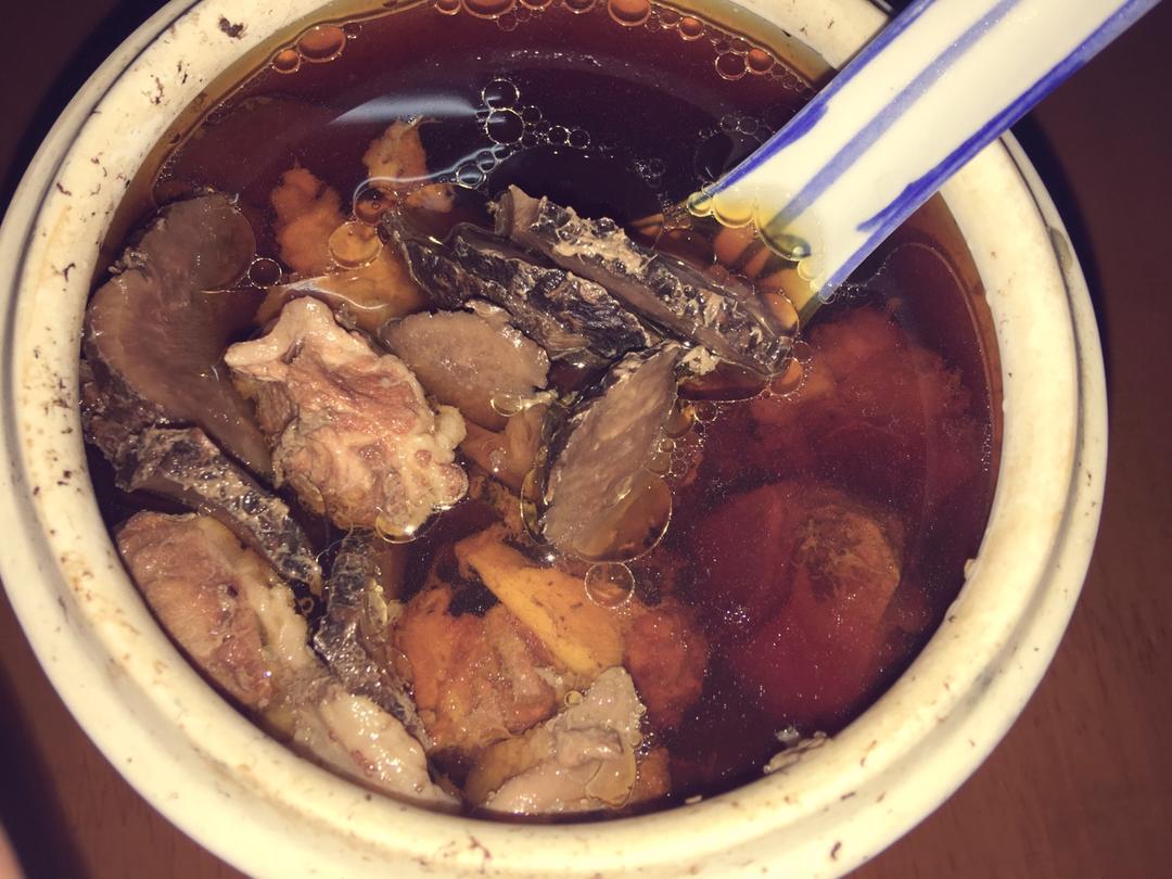 黑玛卡炖汤
