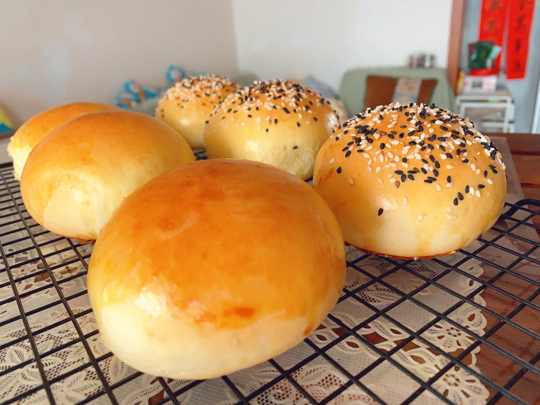 汉堡胚面包餐包（视频夏季轻松快速手揉手套膜方法）