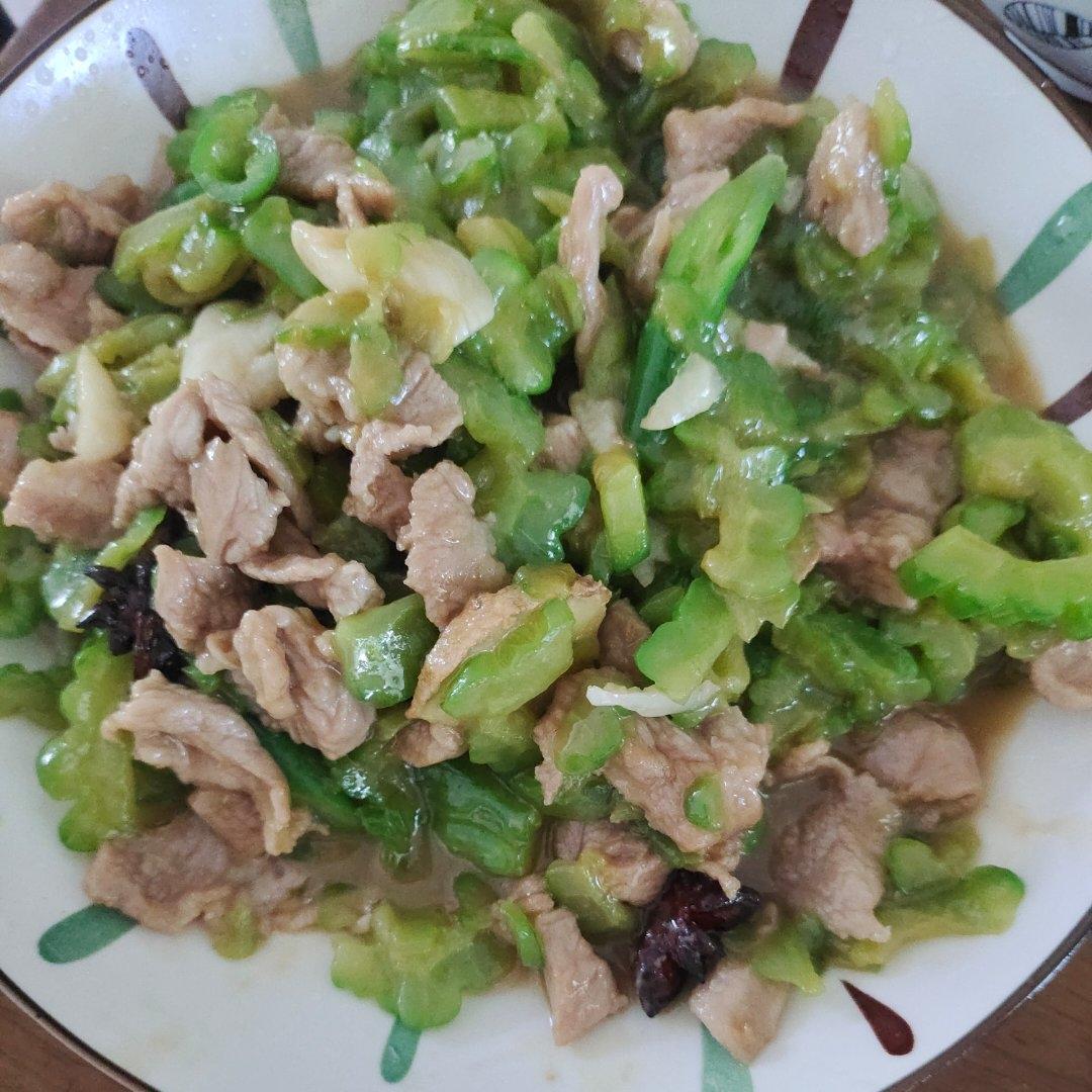 苦瓜炒肉丝
