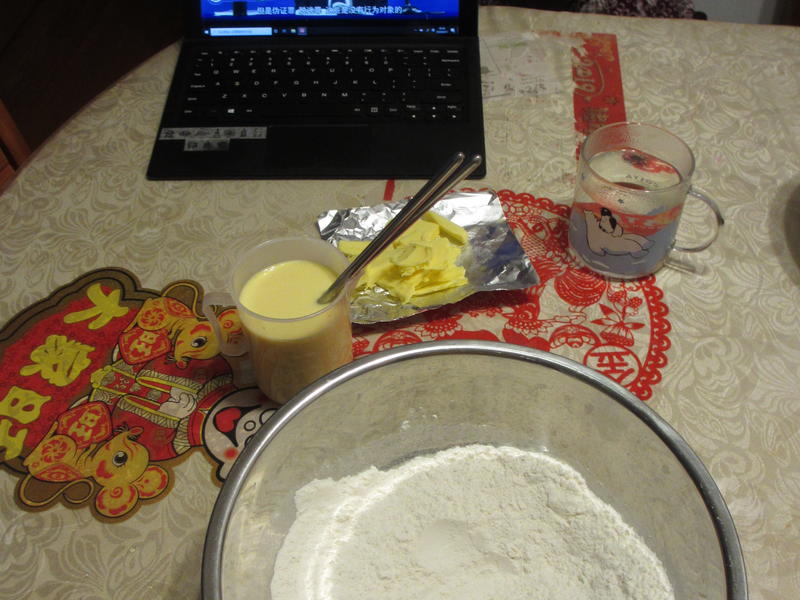 纯奶手撕吐司的做法 步骤1