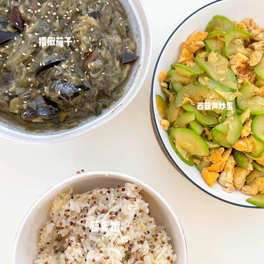 擂辣椒皮蛋茄子