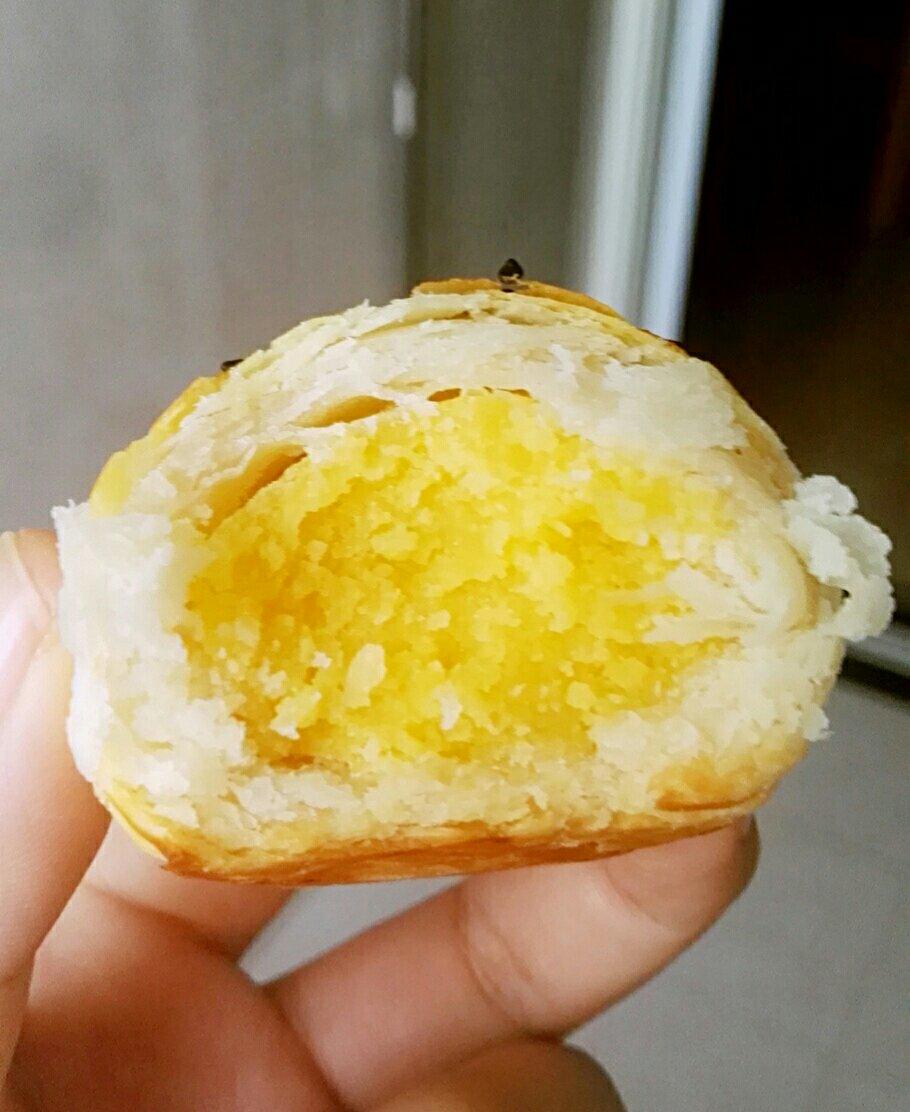 蛋黄酥：抹茶酥：（奶黄味）