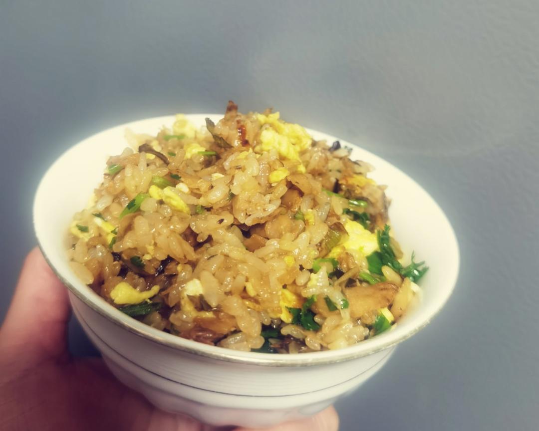 外婆菜炒饭的做法