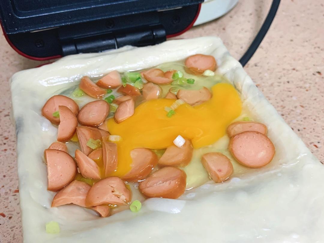 5分钟就能搞定的手抓饼早餐，酥到掉渣～