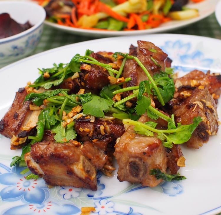 金牌蒜香排骨
