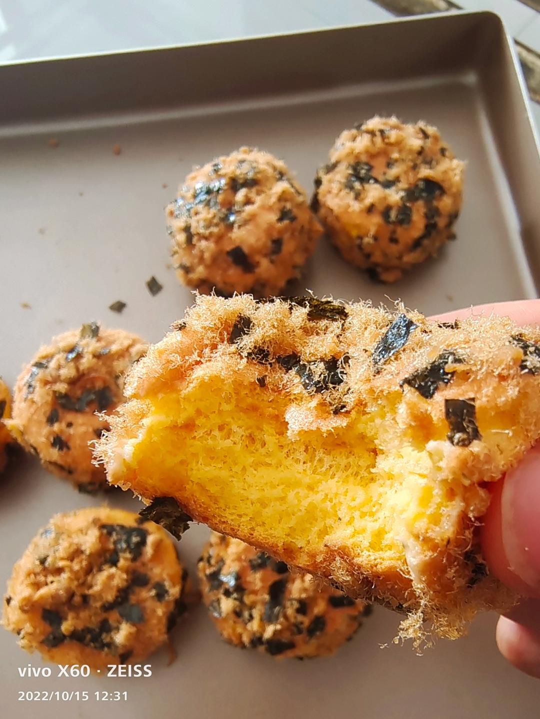 朋友都说比鲍师傅好吃的海苔肉松小贝