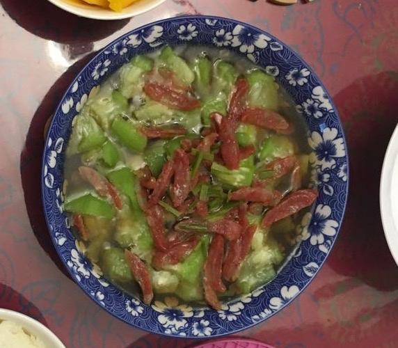 【丝瓜蒸香肠】鲜嫩美味傻瓜菜