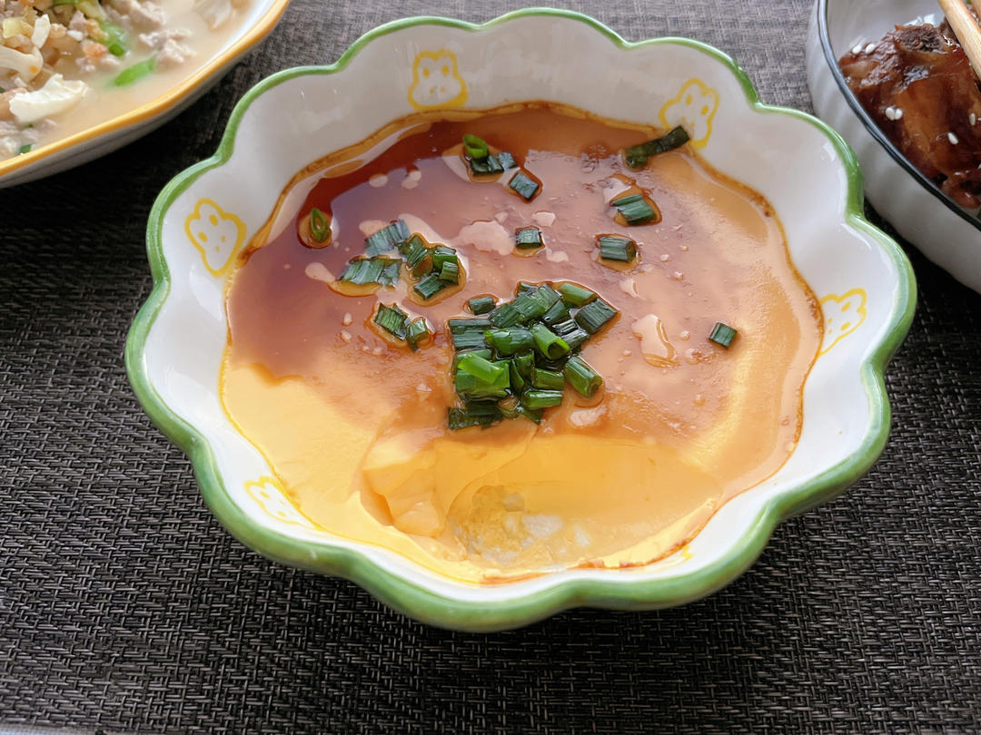 很嫩很细很滑的鸡蛋羹