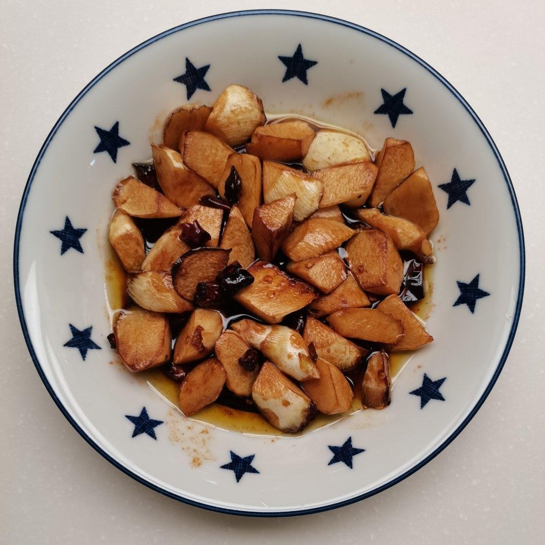 油焖茭白