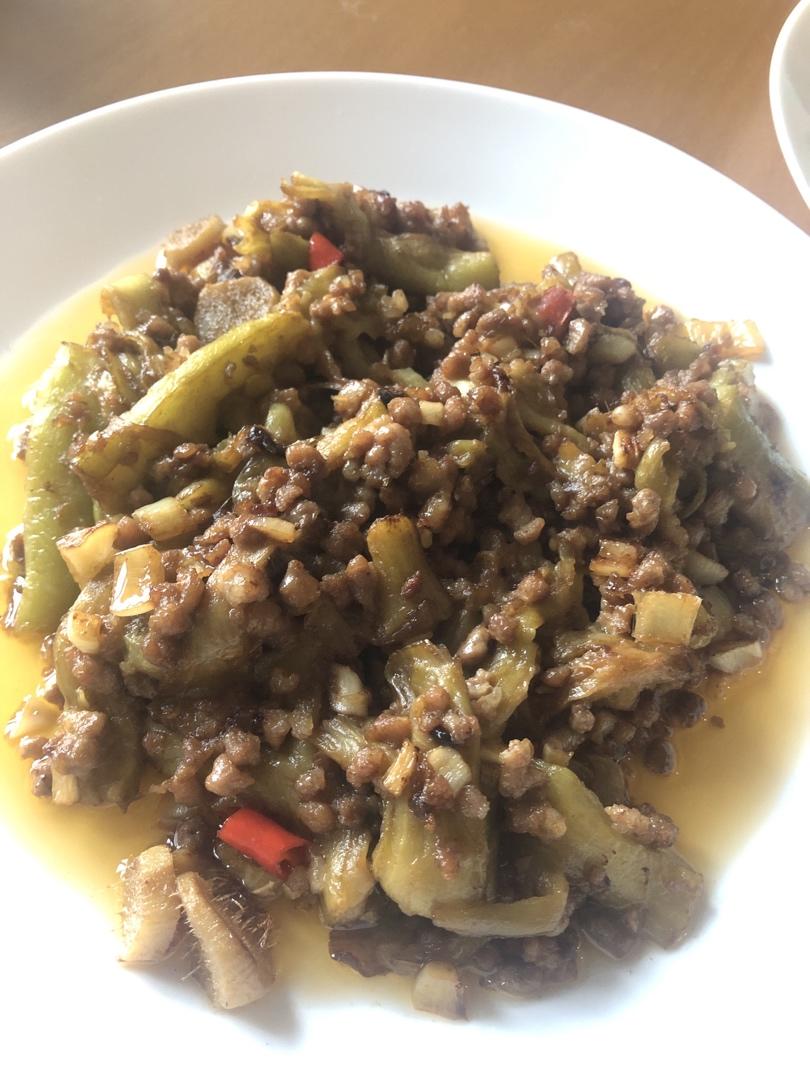 鱼香茄子是如此勾人，以至于连体重都不顾了！