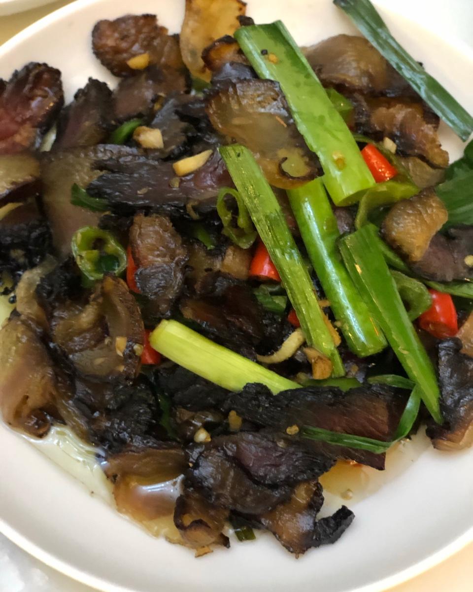 超下饭的家常菜-蒜苗炒腊肉