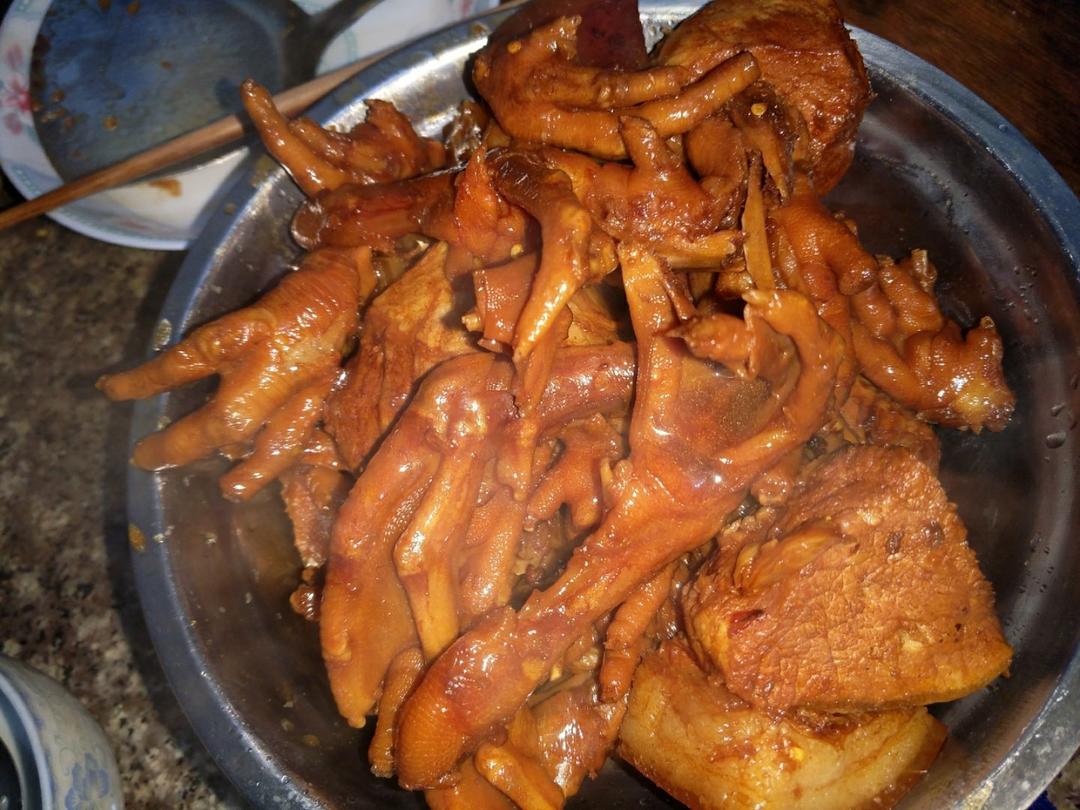 香卤鸭掌（好吃得不得了）