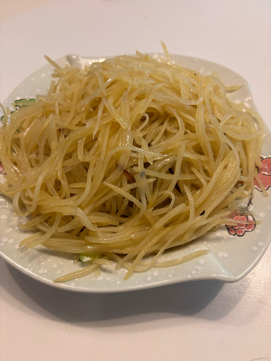 跟着小高姐做了【酸辣土豆丝】