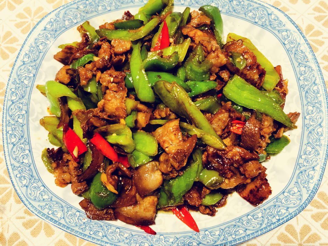 农家小炒肉【记忆中勾魂的油汤】
