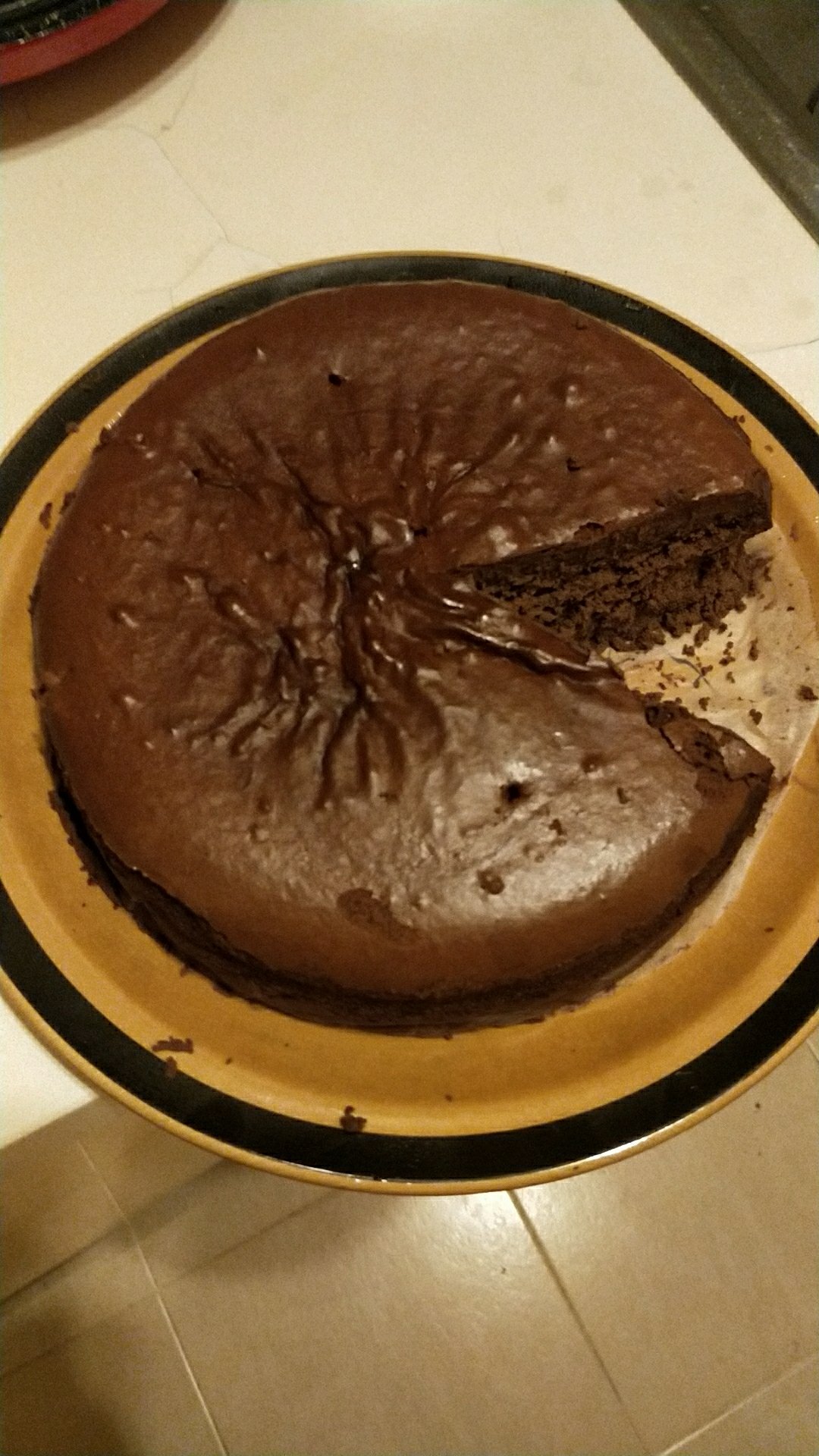 简单巧克力轻乳酪蛋糕（甜度是50％可可浓度）