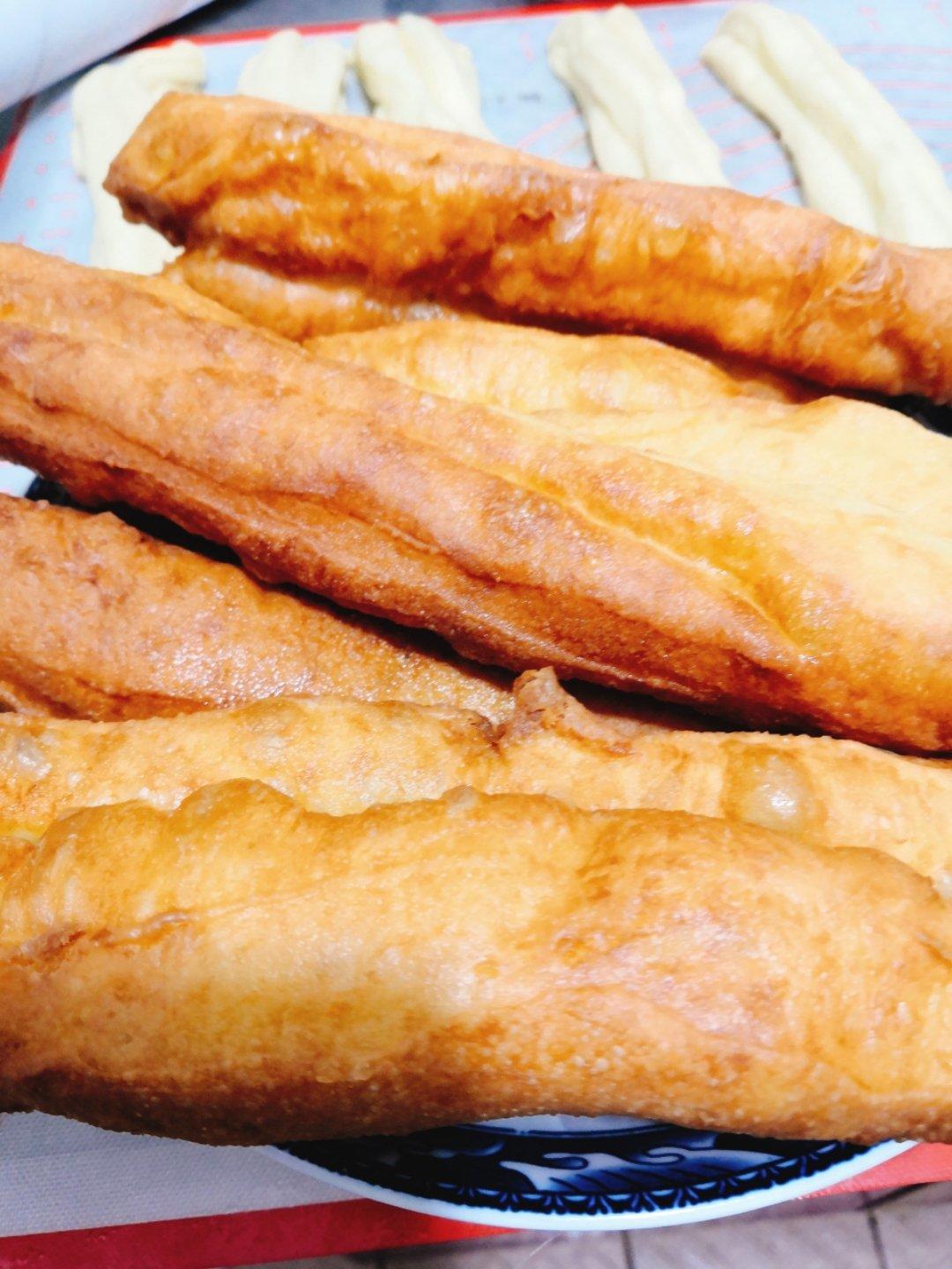 自制无泡打粉油条