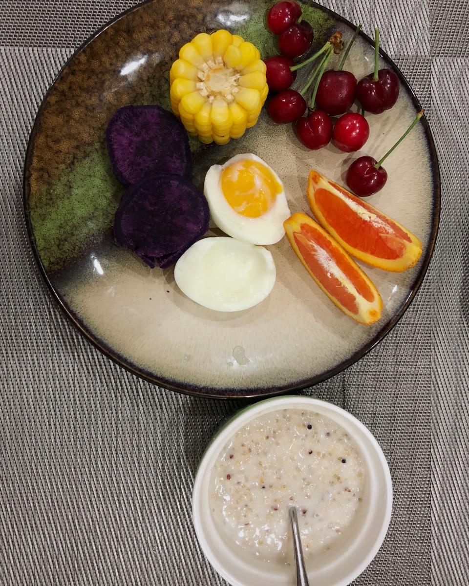 藜麦奶香燕麦粥