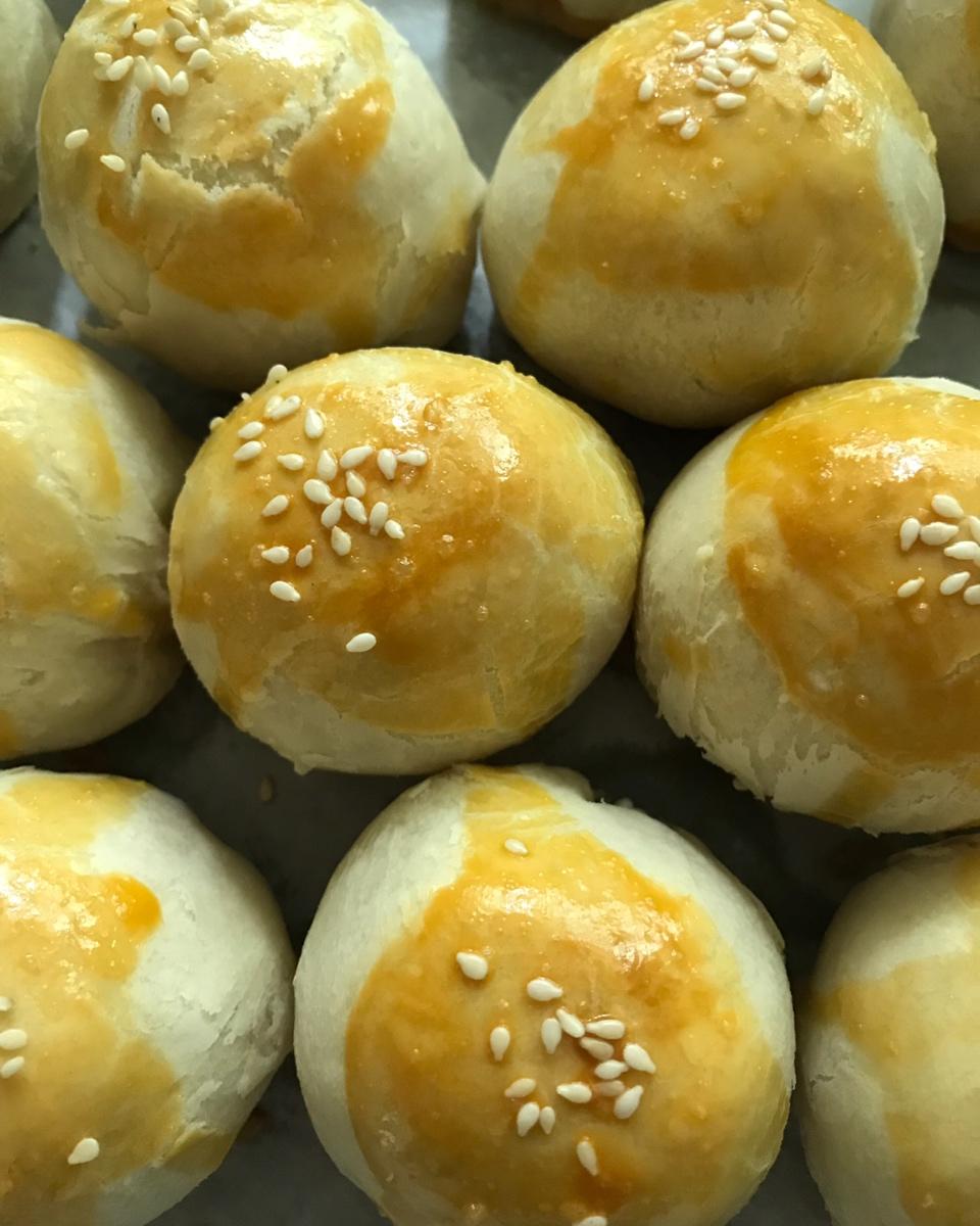 圆圆满满绿豆酥