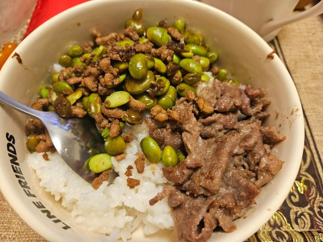 肉沫炒毛豆｜下饭神器