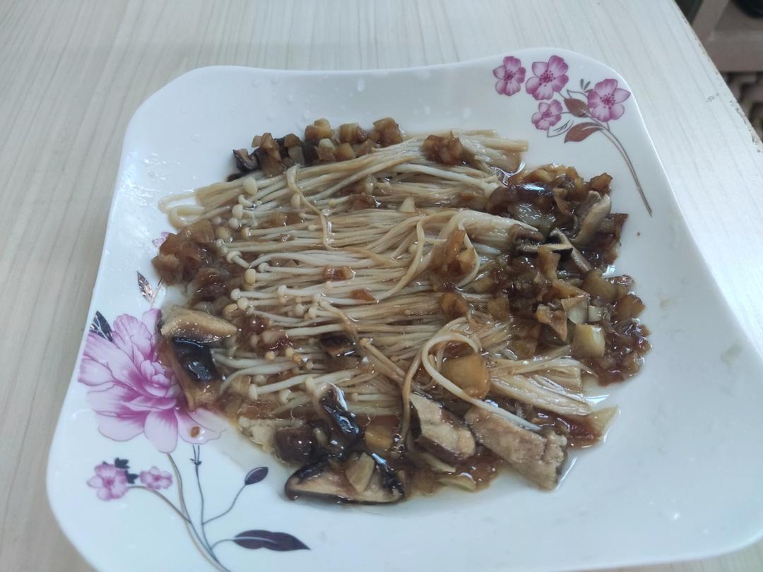 超级下饭的蒜蓉金针菇！好吃到爆