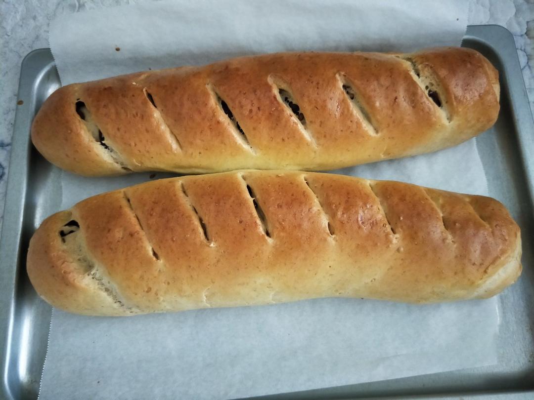 风靡代购店的新疆果仁大列巴