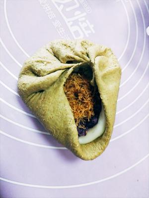 无糖少油😘抹茶肉松紫薯欧包（减肥也可以吃😏)的做法 步骤11